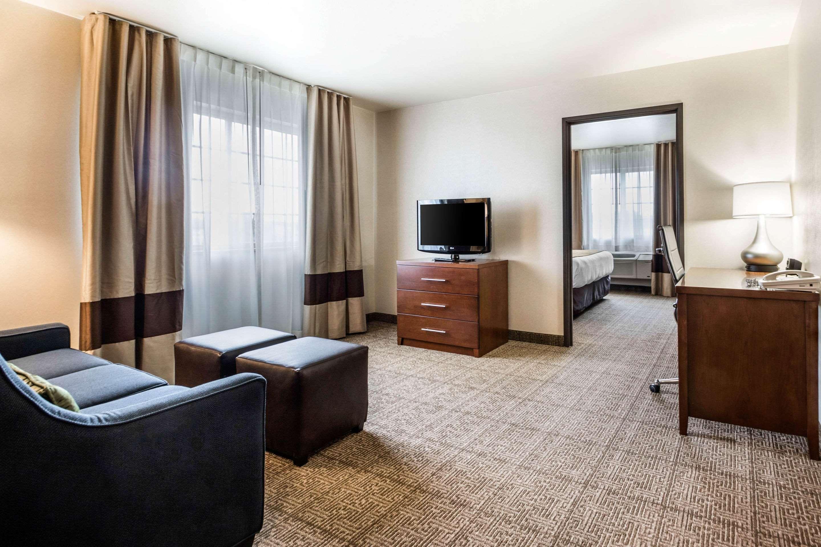 คอมฟอร์ต สวีท แอท พาร์ 4 รีสอร์ต Hotel Waupaca ภายนอก รูปภาพ