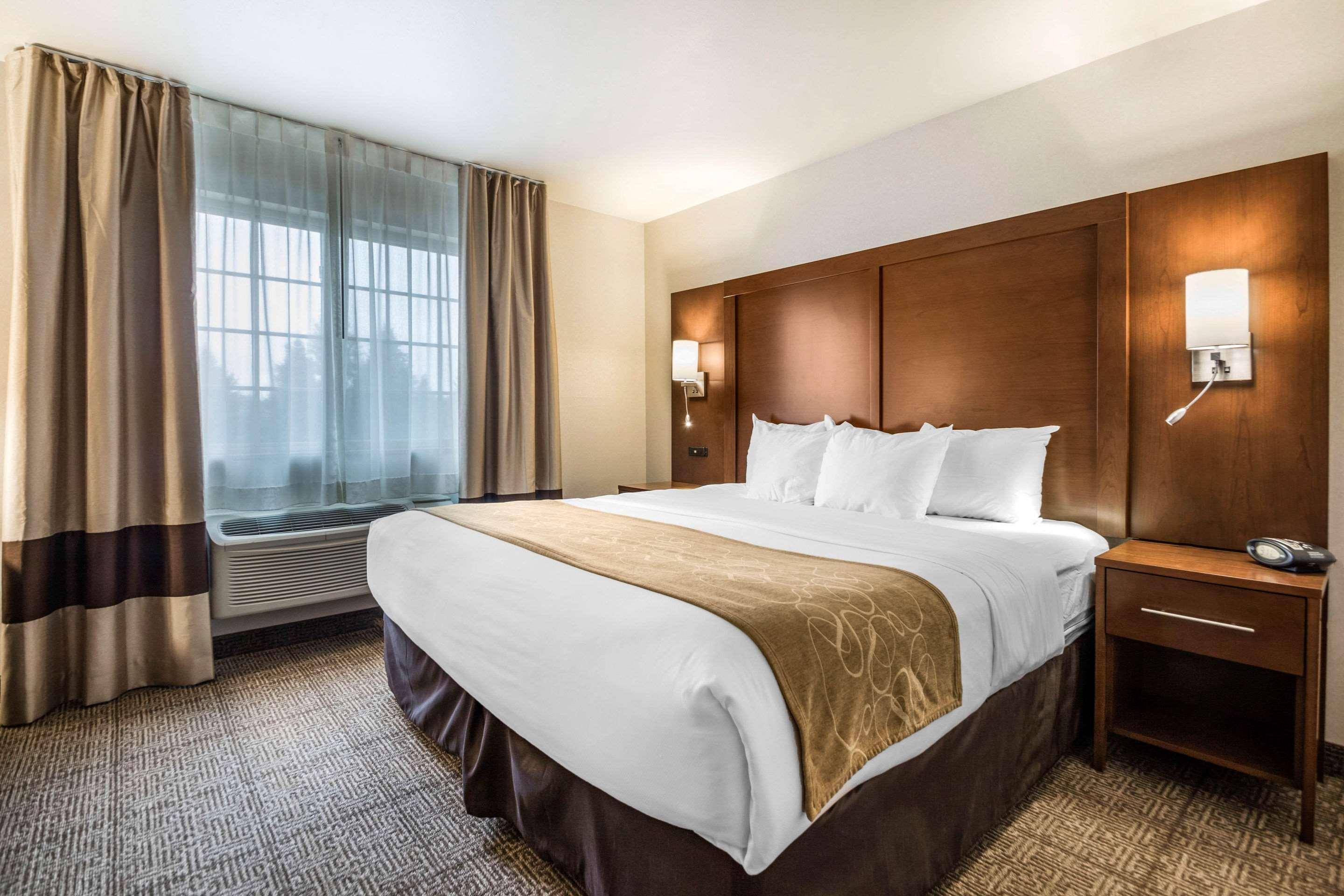 คอมฟอร์ต สวีท แอท พาร์ 4 รีสอร์ต Hotel Waupaca ภายนอก รูปภาพ
