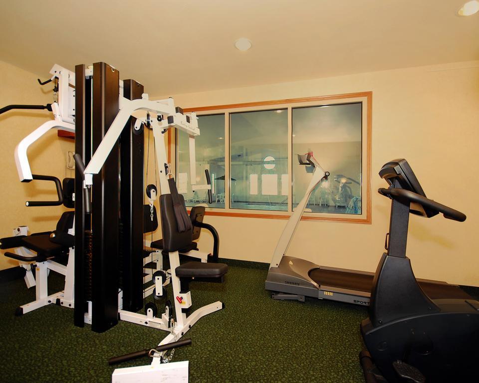 คอมฟอร์ต สวีท แอท พาร์ 4 รีสอร์ต Hotel Waupaca ภายนอก รูปภาพ